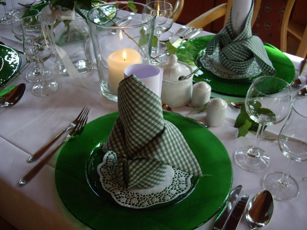 Hotel Gruene Tanne Mandelholz Elend Dış mekan fotoğraf